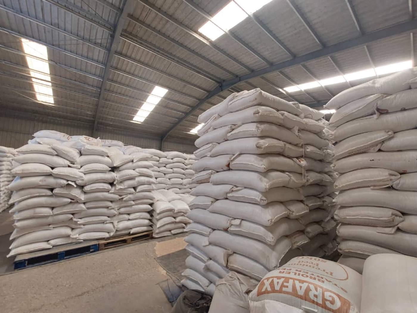 Grafax feed packed and ready at the plant.